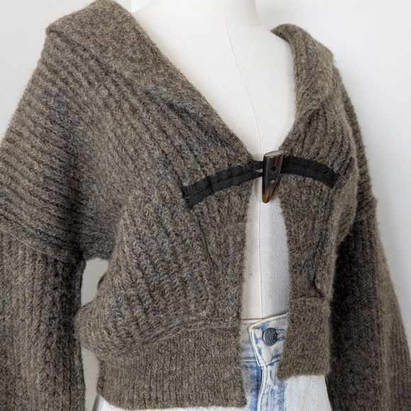 Tribal Knit Cardigan Cropped Long Balloon Sleeve Single Button Closure Collar - Picture 7 of 12